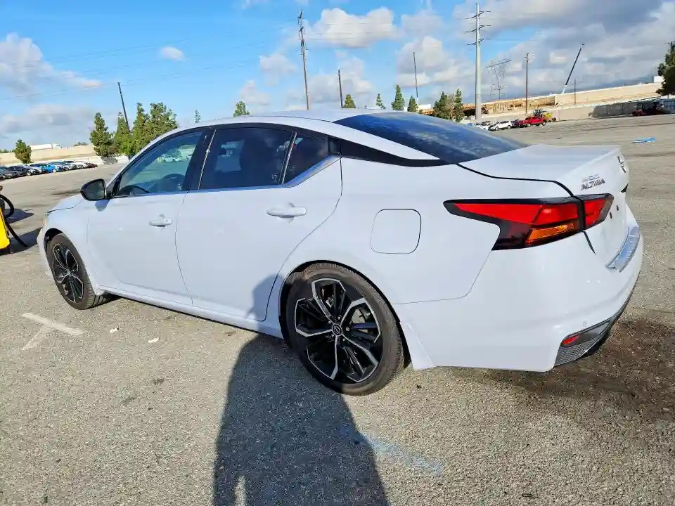 1N4BL4CV2PN382887 2023 NISSAN ALTIMA-1