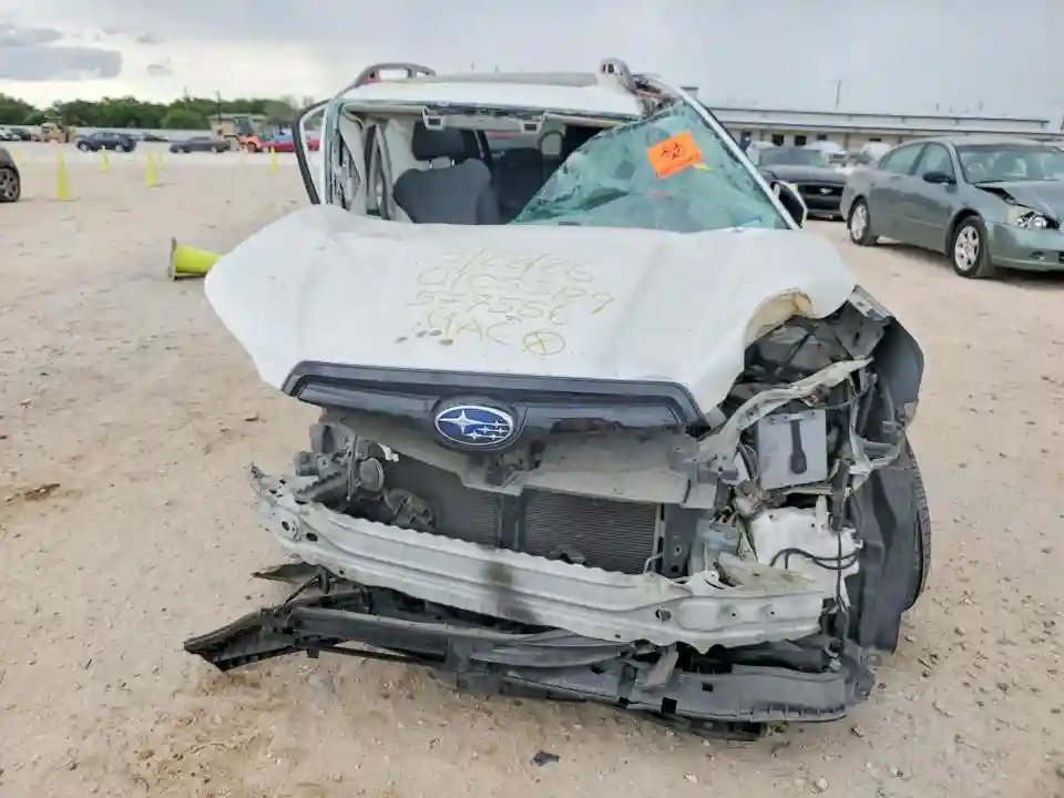 JF2SKARC5MH577556 2021 SUBARU FORESTER-4