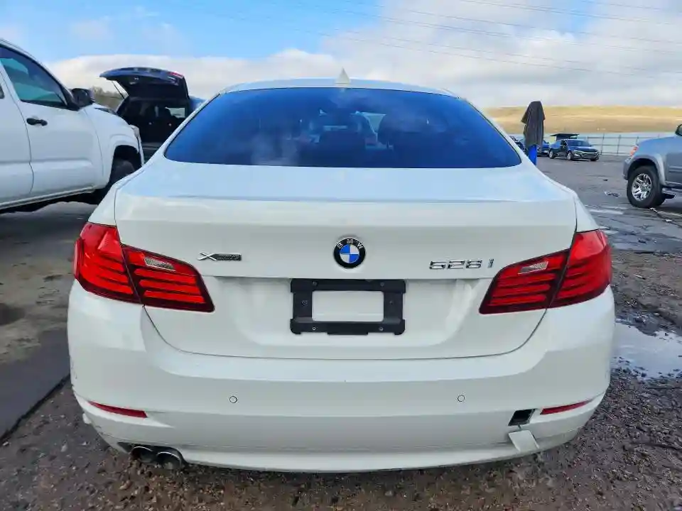 WBA5A7C5XGG643621 2016 BMW 5 SERIES-5