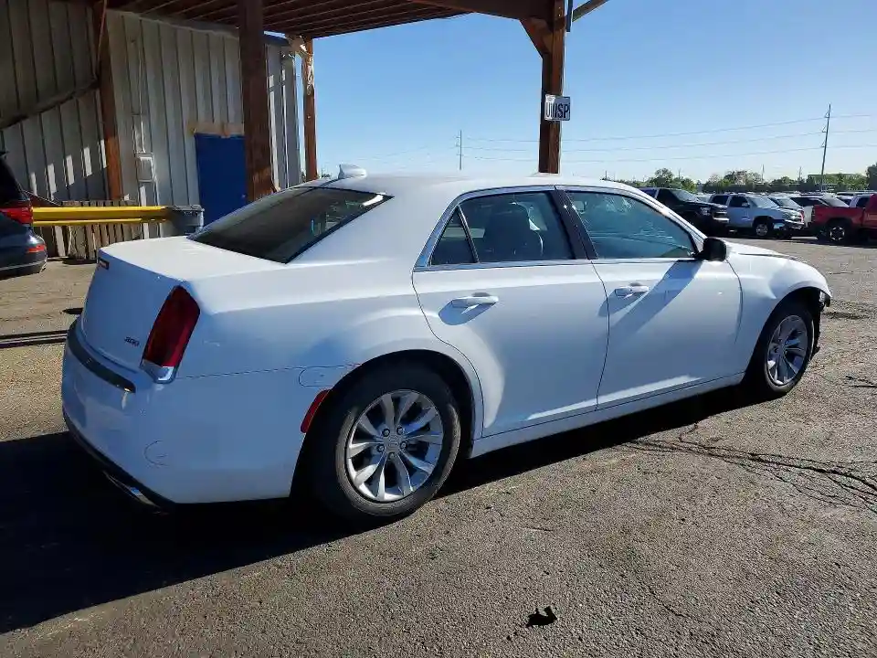 2C3CCAAGXNH134480 2022 CHRYSLER 300-2
