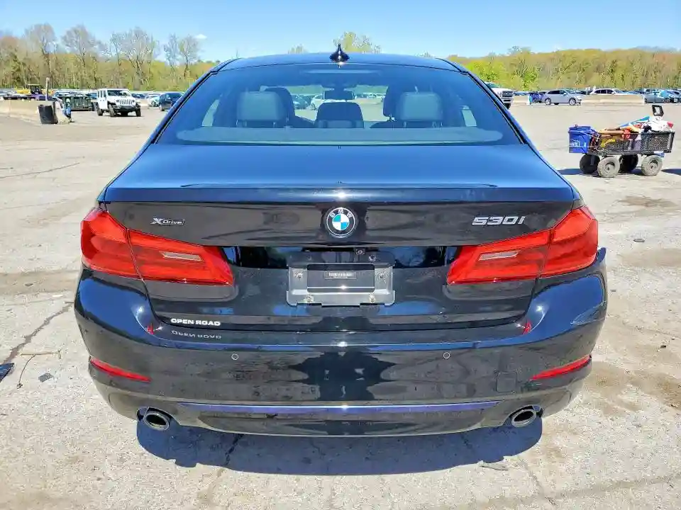 WBAJA7C5XKWW49884 2019 BMW 5 SERIES-5