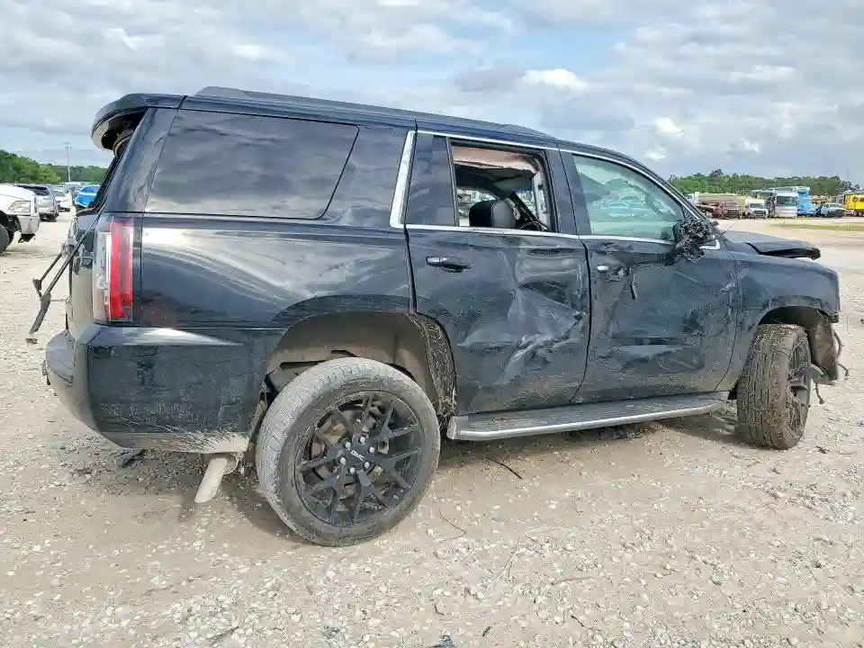 1GKS2BKC1HR149776 2017 GMC YUKON-2