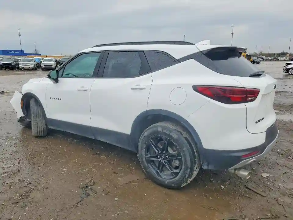 3GNKBHR47PS148356 2023 CHEVROLET BLAZER-1