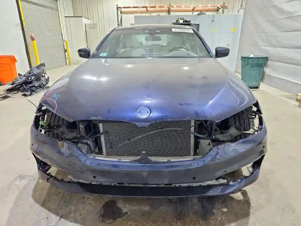 WBAJE7C51JWD53108 2018 BMW 5 SERIES-4