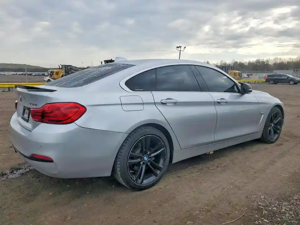 WBA4J1C52KBM14171 2019 BMW 4 SERIES-2