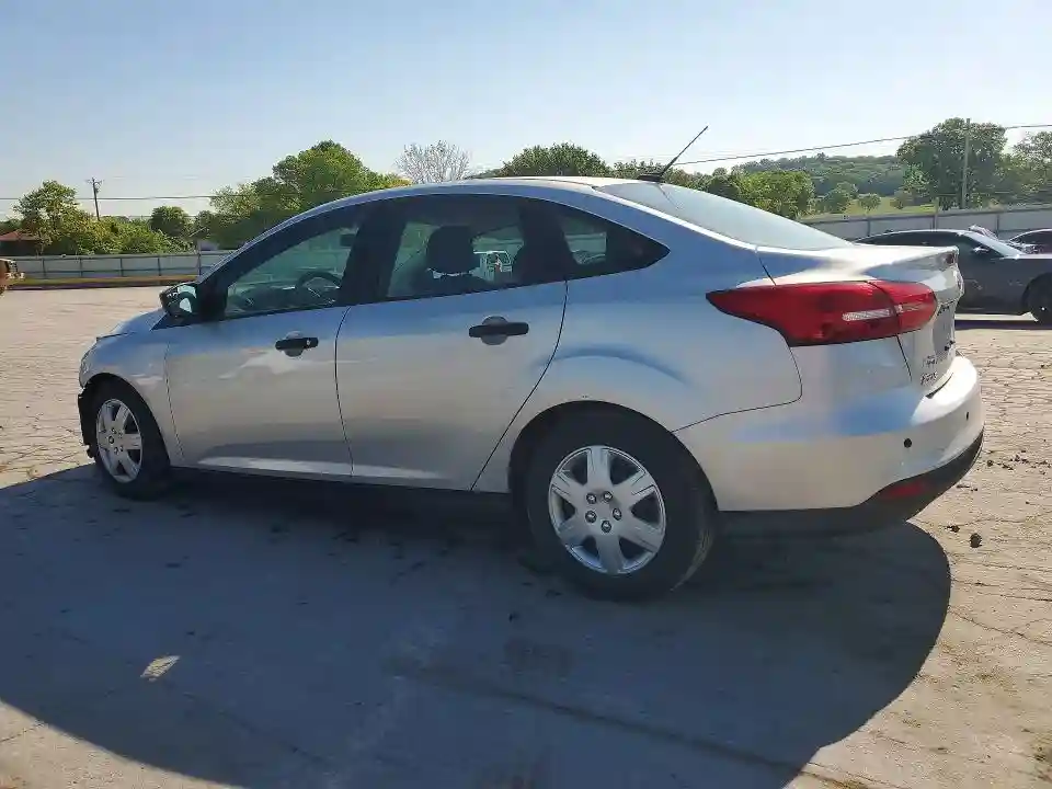 1FADP3E29GL366207 2016 FORD FOCUS-1