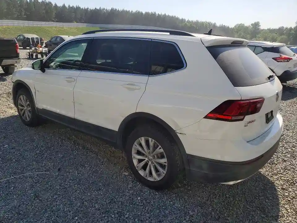 3VV2B7AX5KM040762 2019 VOLKSWAGEN TIGUAN-1