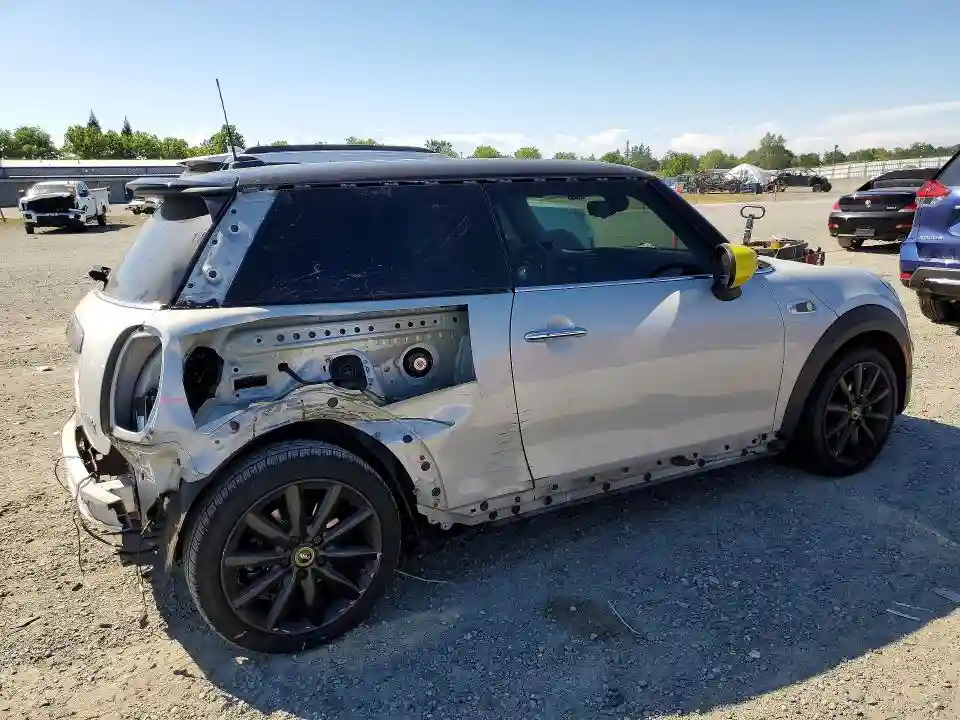 WMWXP3C0XL2M43625 2020 MINI COOPER-2