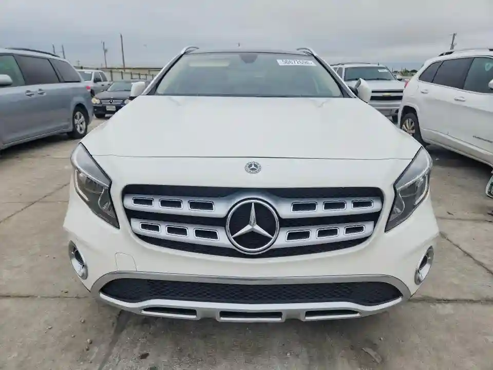 WDCTG4EB3KU016631 2019 MERCEDES-BENZ GLA-CLASS-4