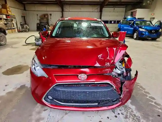 3MYDLBYV4LY709093 2020 TOYOTA YARIS-4
