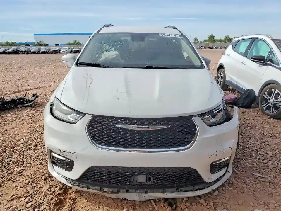 2C4RC1BG2NR140742 2022 CHRYSLER PACIFICA-4
