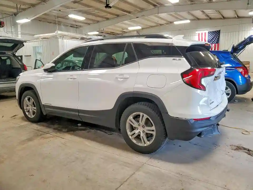 3GKALTEV0LL171487 2020 GMC TERRAIN-1