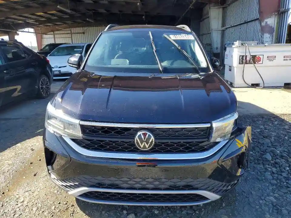 3VVSX7B24RM061827 2024 VOLKSWAGEN TAOS SE-4