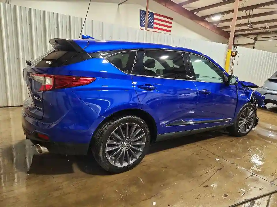 5J8TC2H81NL011588 2022 ACURA RDX-2