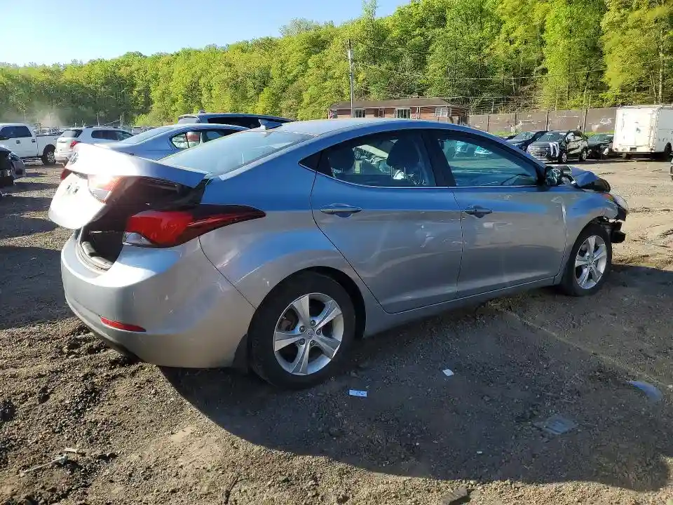 5NPDH4AEXGH735397 2016 HYUNDAI ELANTRA-2