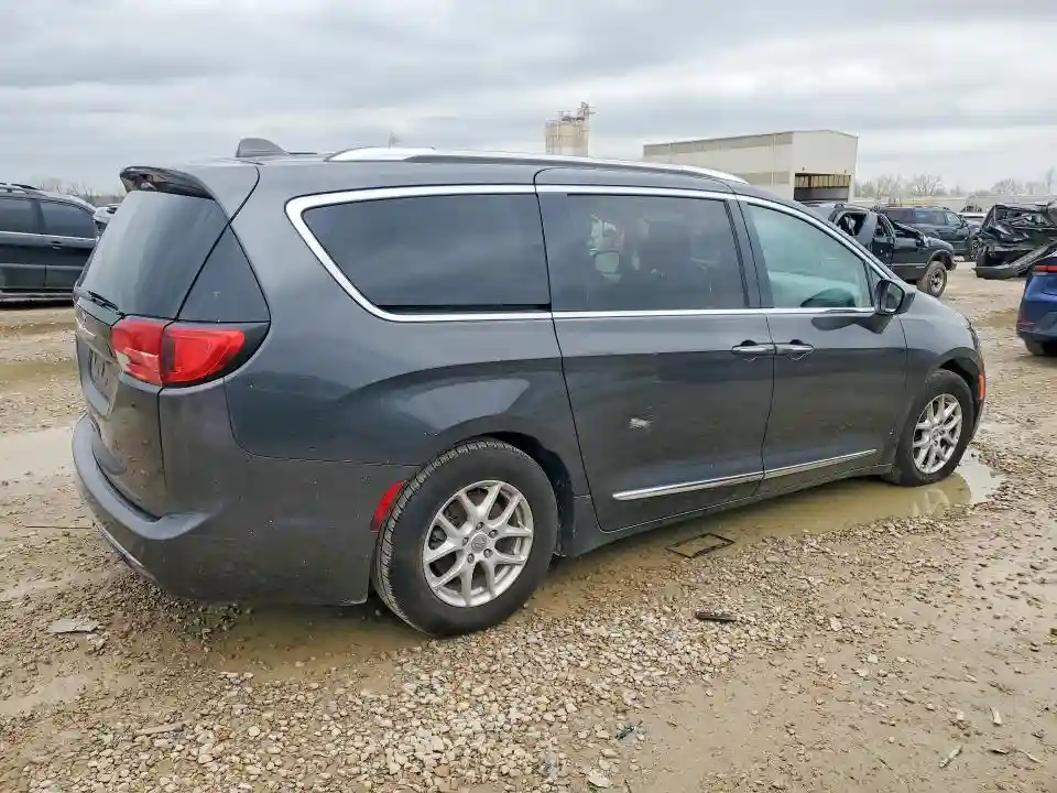 2C4RC1BG9LR269221 2020 CHRYSLER PACIFICA-2