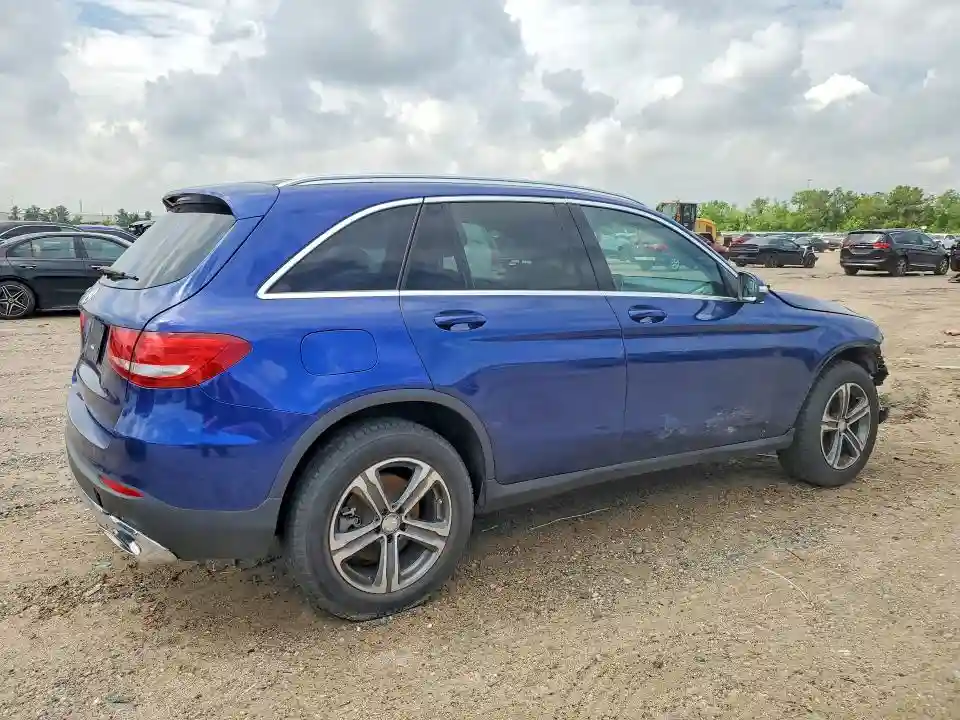 WDC0G4JB4HF132765 2017 MERCEDES-BENZ GLC-CLASS-2