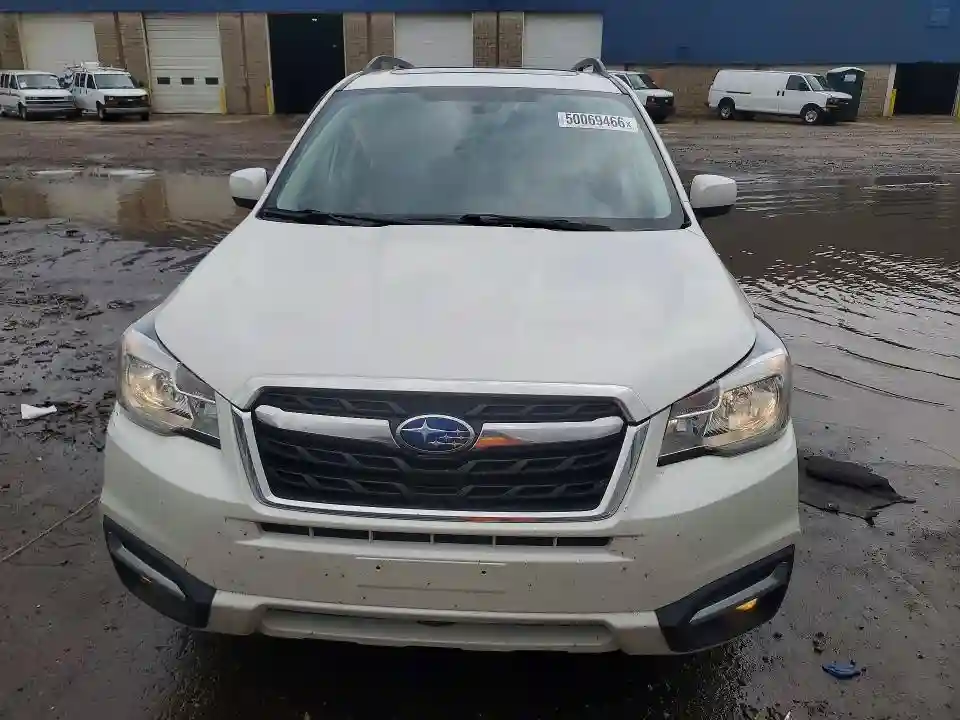 JF2SJAGCXHH486861 2017 SUBARU FORESTER-4
