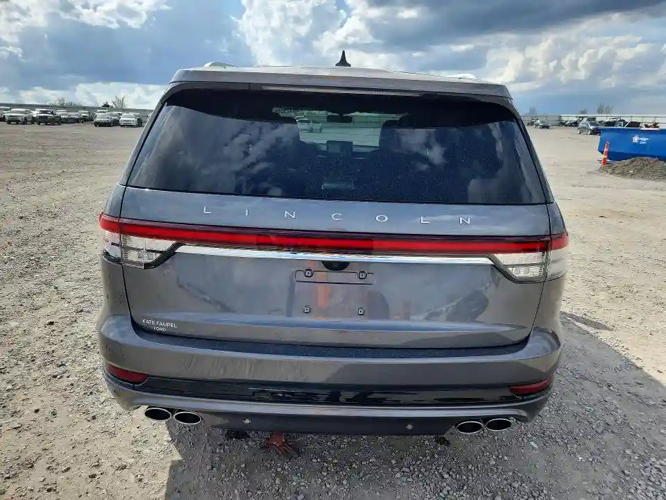 5LMYJ8XY8NNL01418 2022 LINCOLN AVIATOR-5