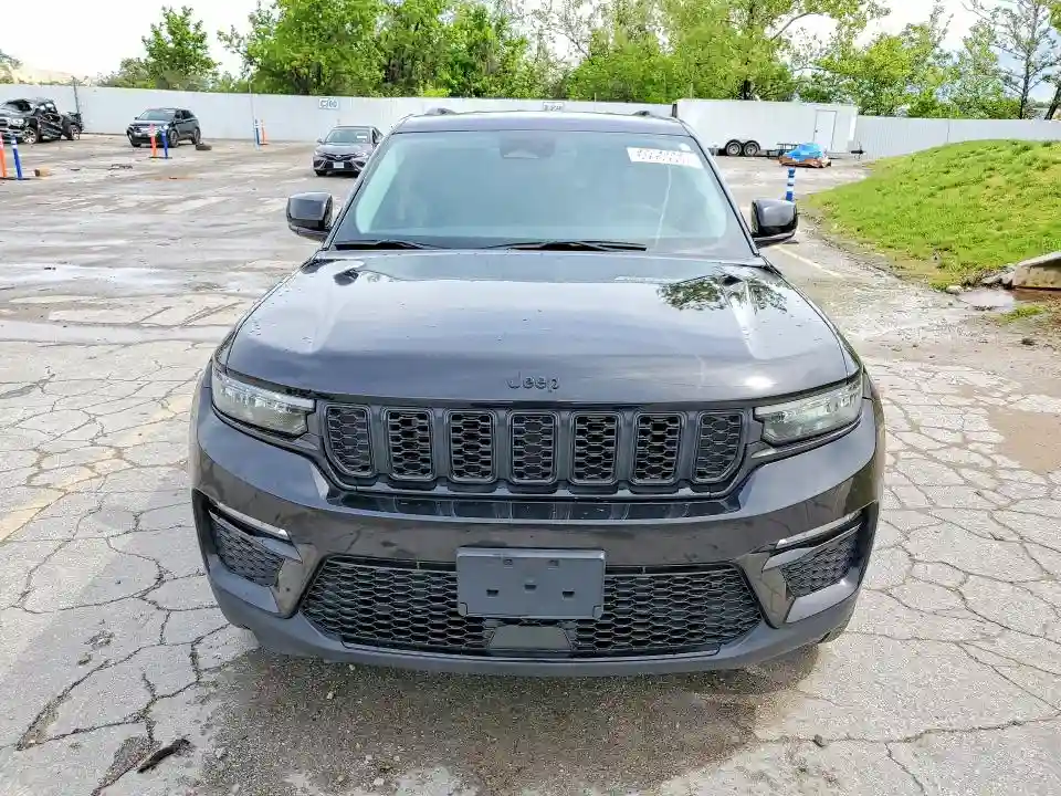 1C4RJHBG4PC506498 2023 JEEP CHEROKEE-4