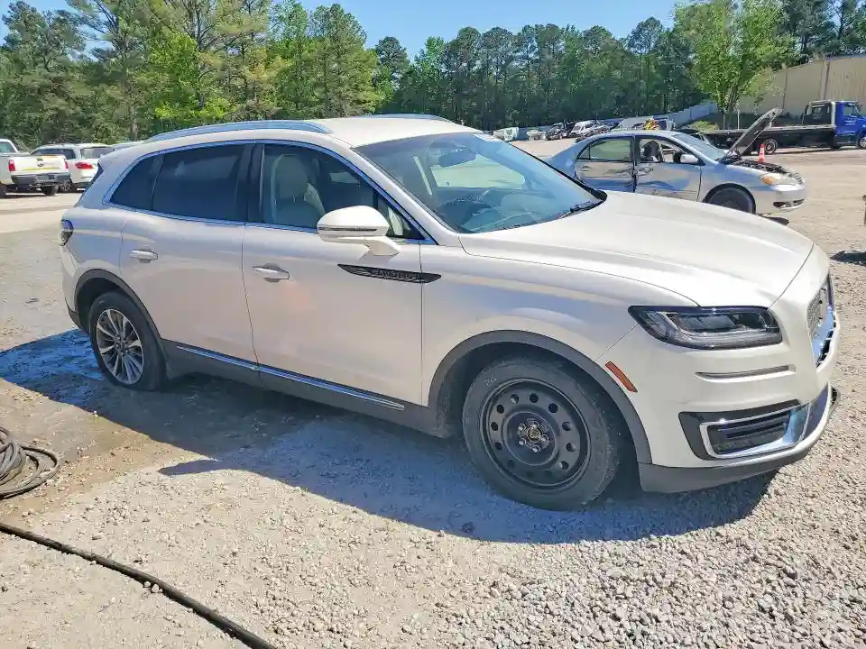 2LMPJ6K90KBL66682 2019 LINCOLN NAUTILUS-3