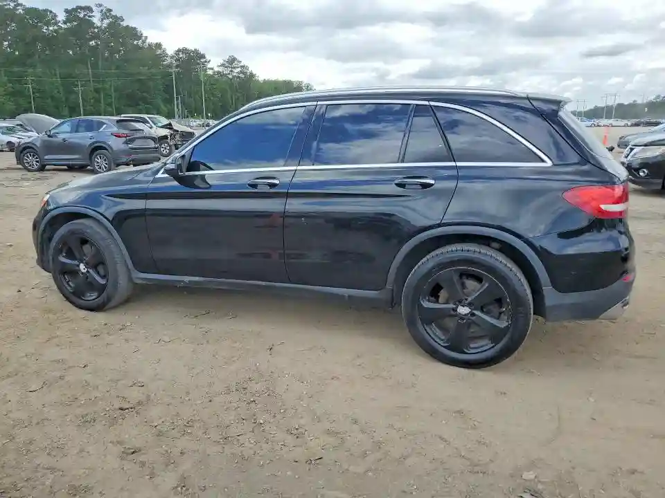 WDC0G4JB0GF060395 2016 MERCEDES-BENZ GLC-CLASS-1