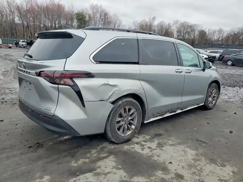 5TDYRKEC2PS143286 2023 TOYOTA SIENNA-2