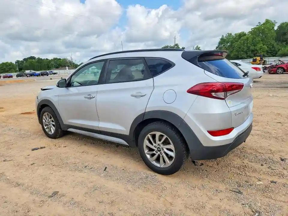 KM8J33A41JU683296 2018 HYUNDAI TUCSON-1