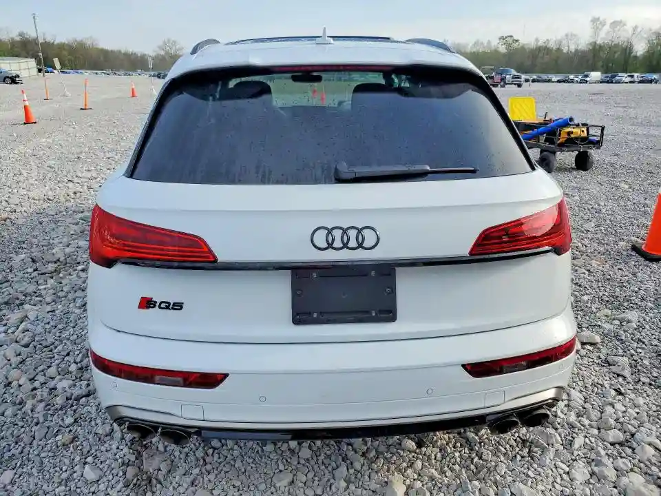 WA1B4AFY0S2035154 2025 AUDI SQ5-5