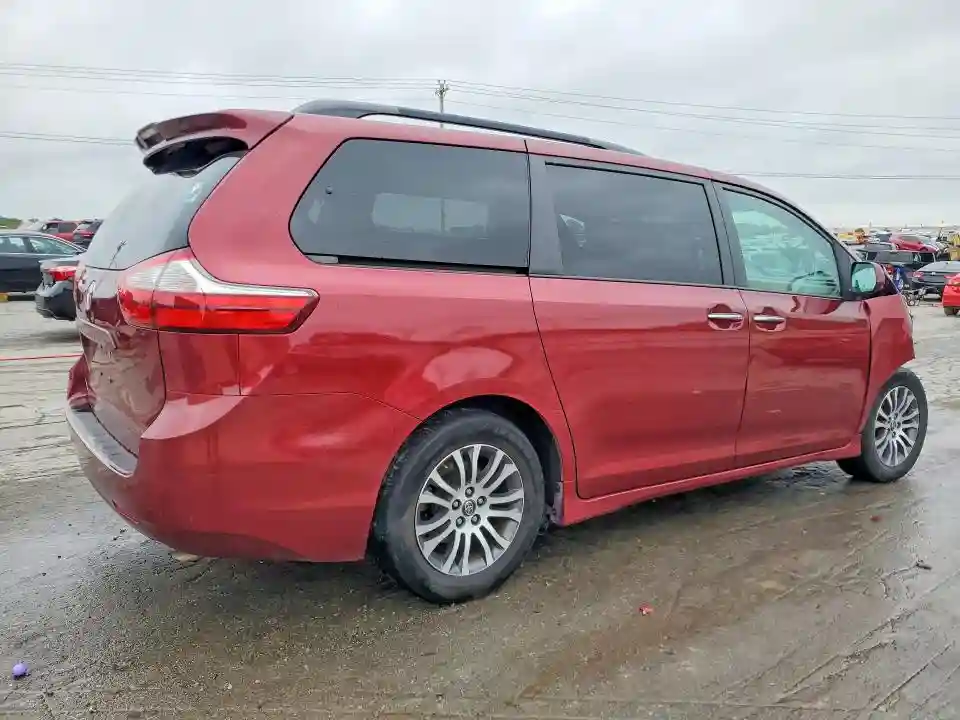5TDYZ3DC2JS926378 2018 TOYOTA SIENNA-2