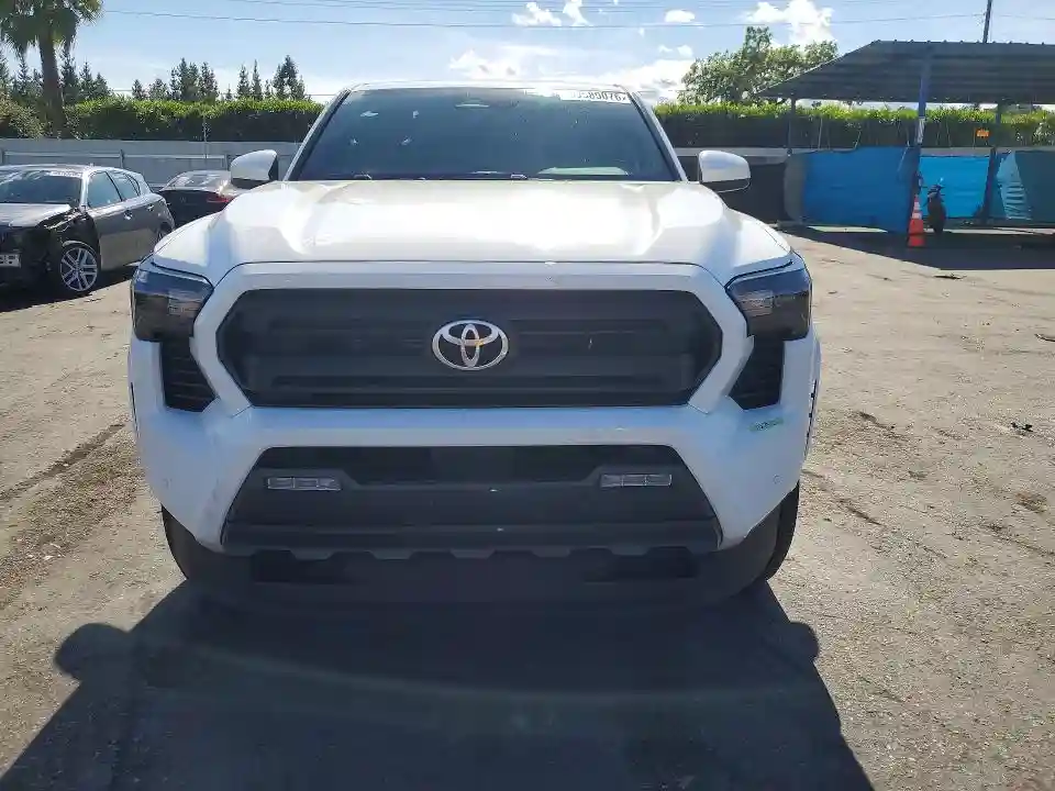 3TMLB5JN5RM034475 2024 TOYOTA TACOMA-4
