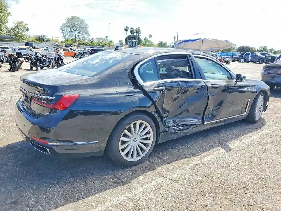 WBA7T4C09NCK50834 2022 BMW 7 SERIES-2