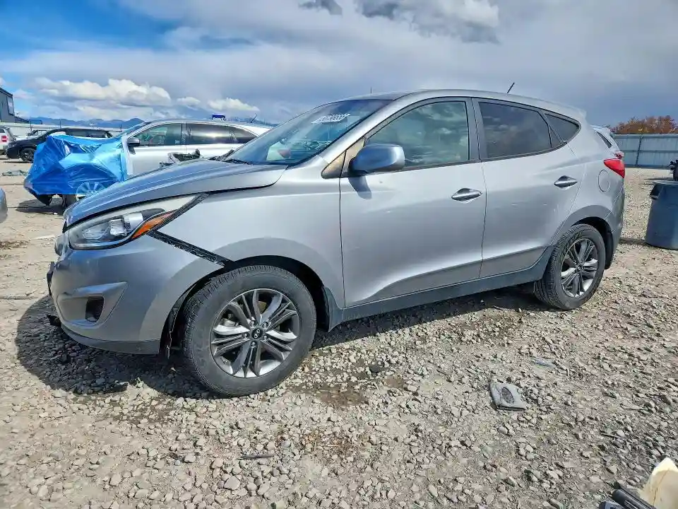 KM8JTCAF2FU098915 2015 HYUNDAI TUCSON-0