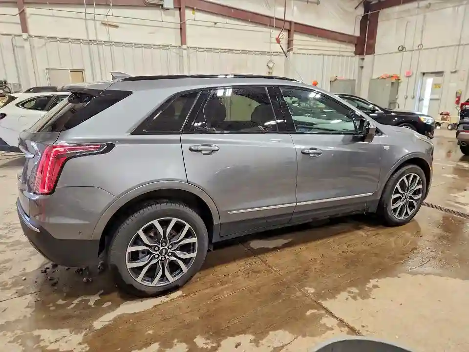 1GYKNGRS3MZ229047 2021 CADILLAC XT5-2