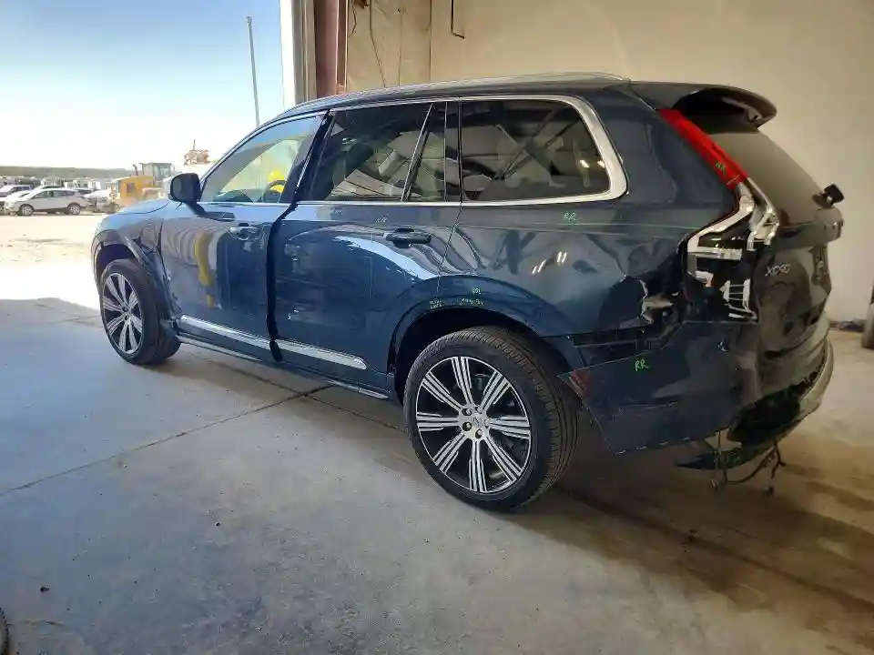 YV4H60CE5R1218318 2024 VOLVO XC90-1