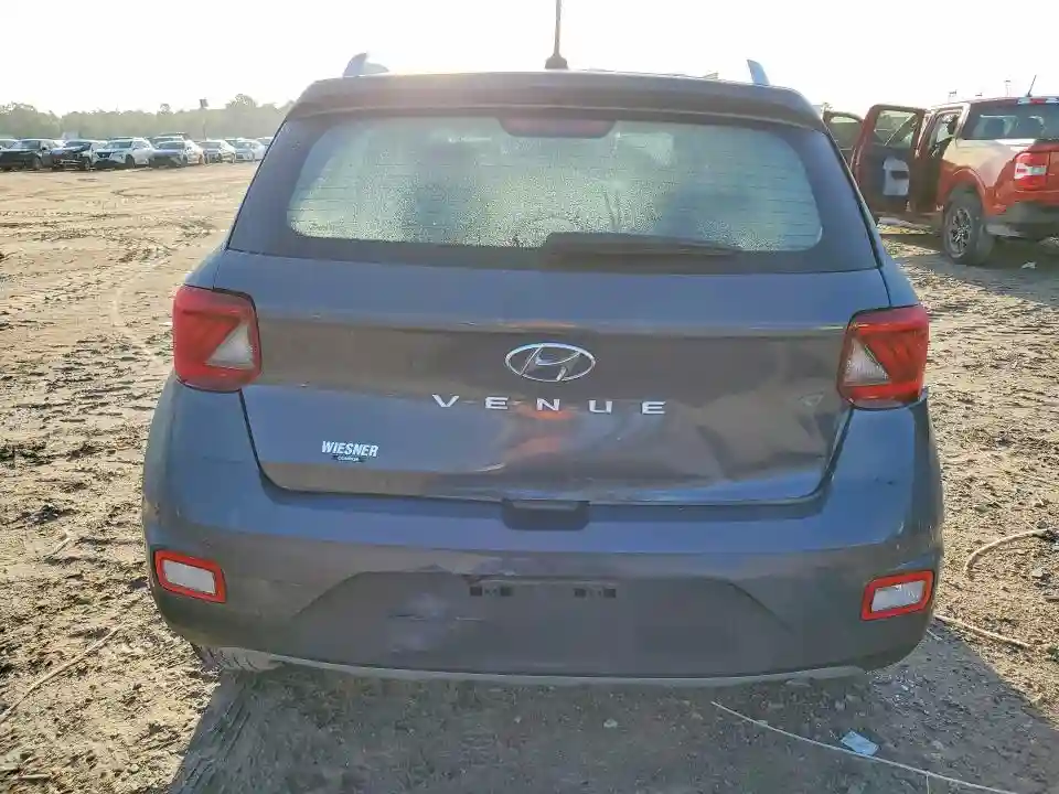 KMHRC8A30SU416837 2025 HYUNDAI VENUE-5