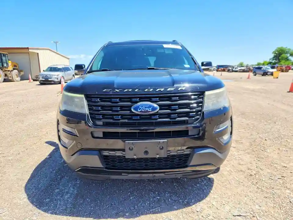 1FM5K8GT9HGC22940 2017 FORD EXPLORER-4