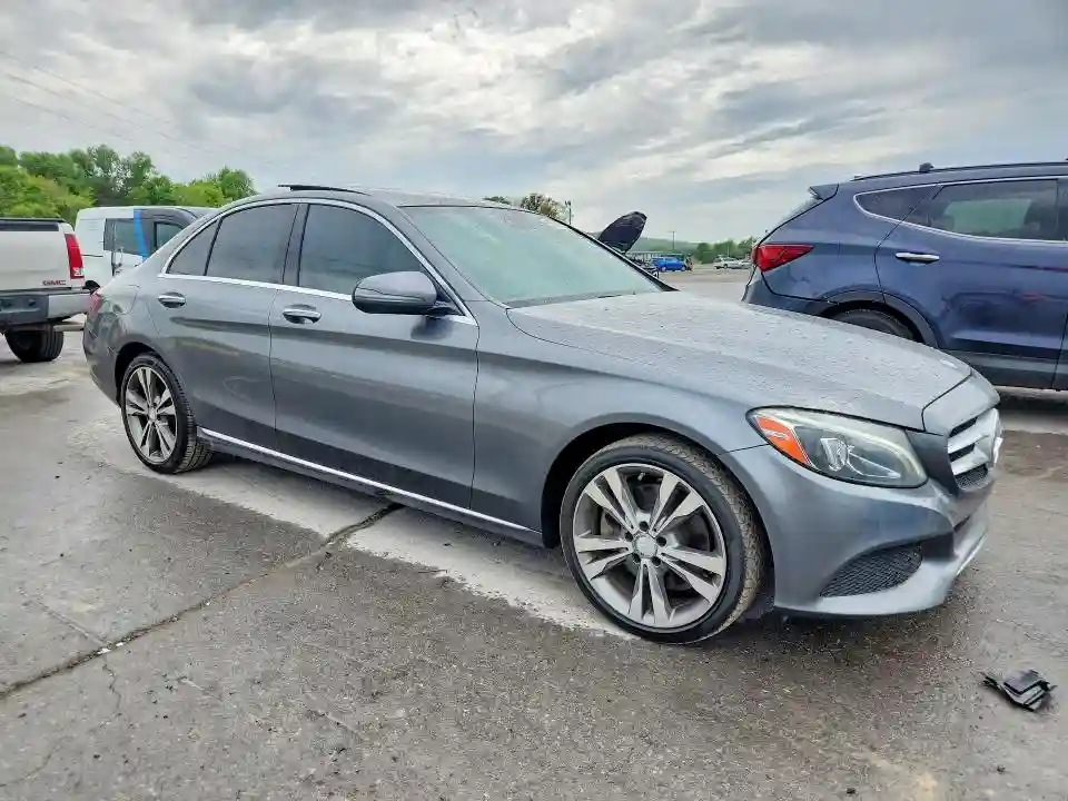 55SWF4JB7HU193095 2017 MERCEDES-BENZ C-CLASS-3