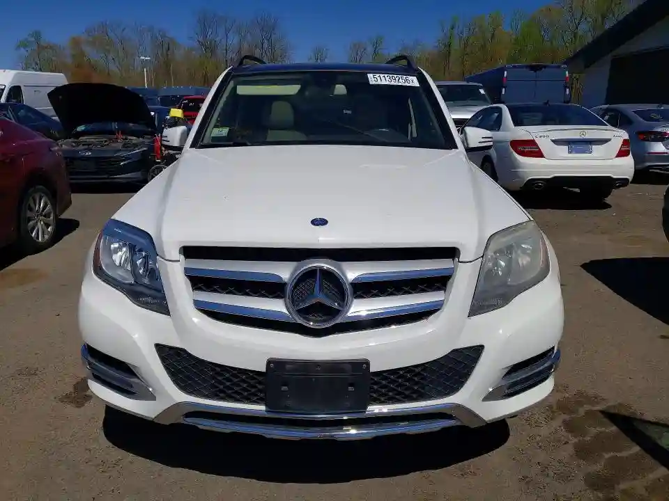 WDCGG8JB2FG349132 2015 MERCEDES-BENZ GLK-CLASS-4