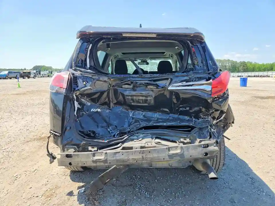 2T3WFREV3JW412315 2018 TOYOTA RAV4-5