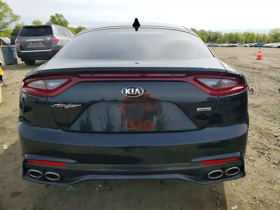 KNAE15LA3J6017360 2018 KIA STINGER-5
