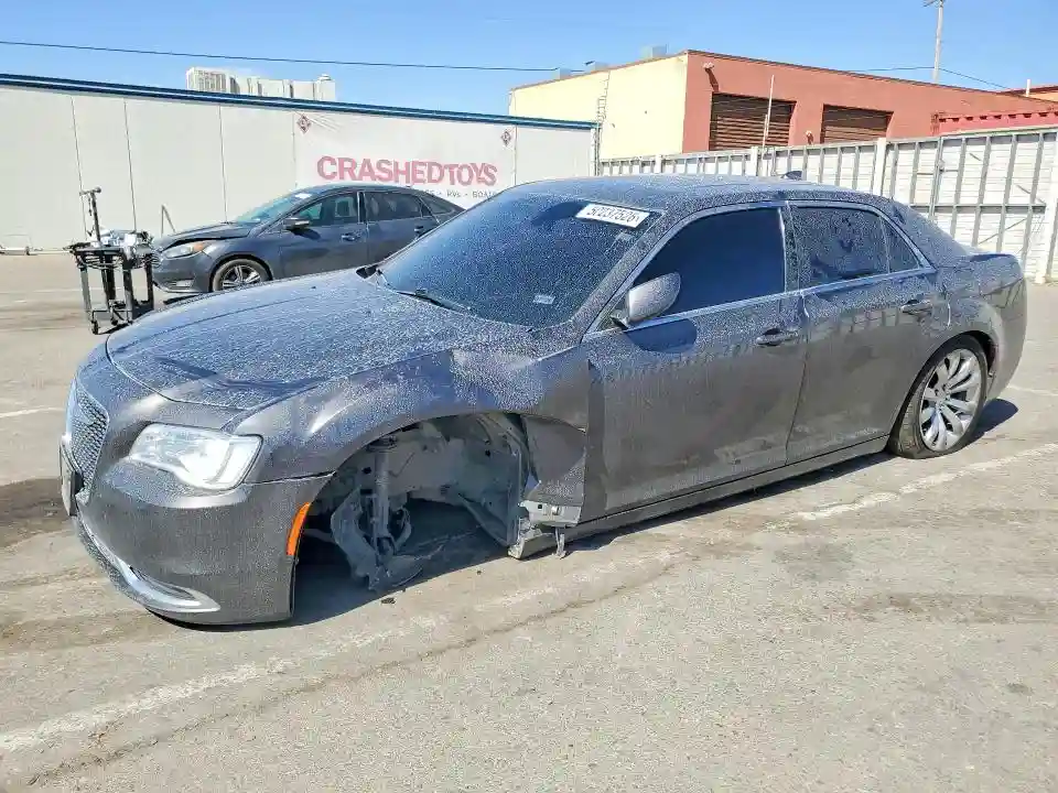 2C3CCAAG8KH676026 2019 CHRYSLER 300-0