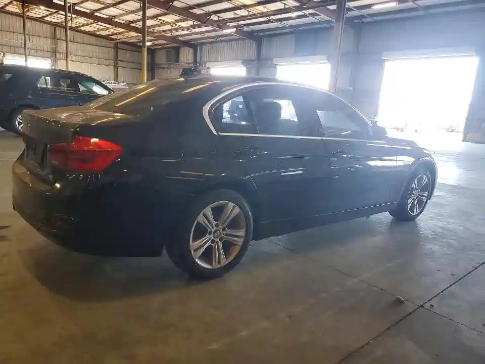 WBA8B9G33HNU56376 2017 BMW 3 SERIES-2