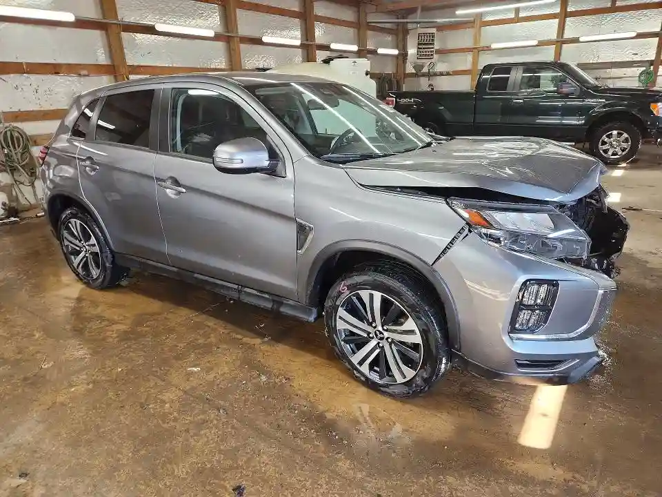 JA4ARUAU2SU006956 2025 MITSUBISHI OUTLANDER-3