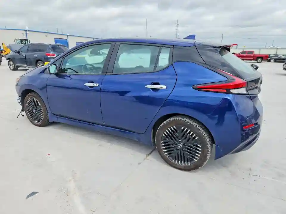 1N4CZ1CV0RC551854 2024 NISSAN LEAF-1