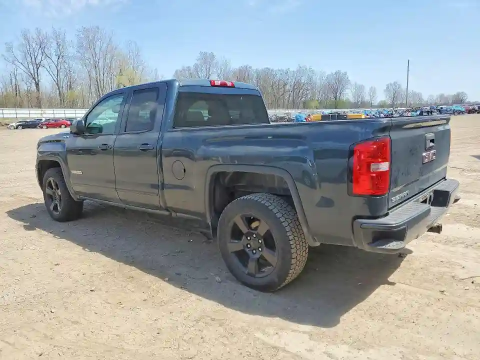 1GTV2LEC0JZ226606 2018 GMC SIERRA-1
