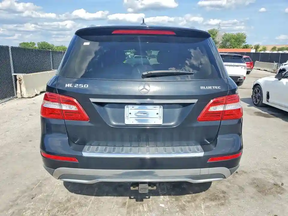 4JGDA0EB8FA473734 2015 MERCEDES-BENZ M-CLASS-5