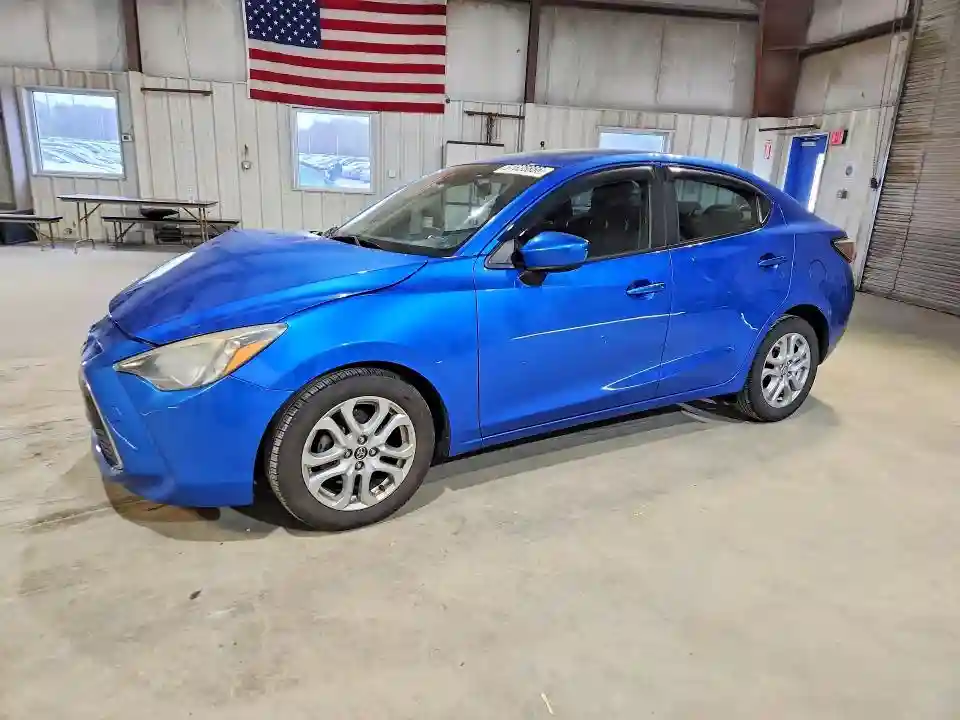 3MYDLBYV3HY157285 2017 TOYOTA YARIS-0