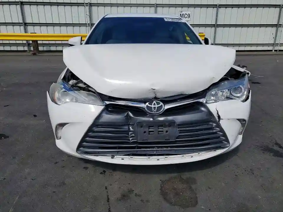 4T4BF1FK3GR522633 2016 TOYOTA CAMRY-4
