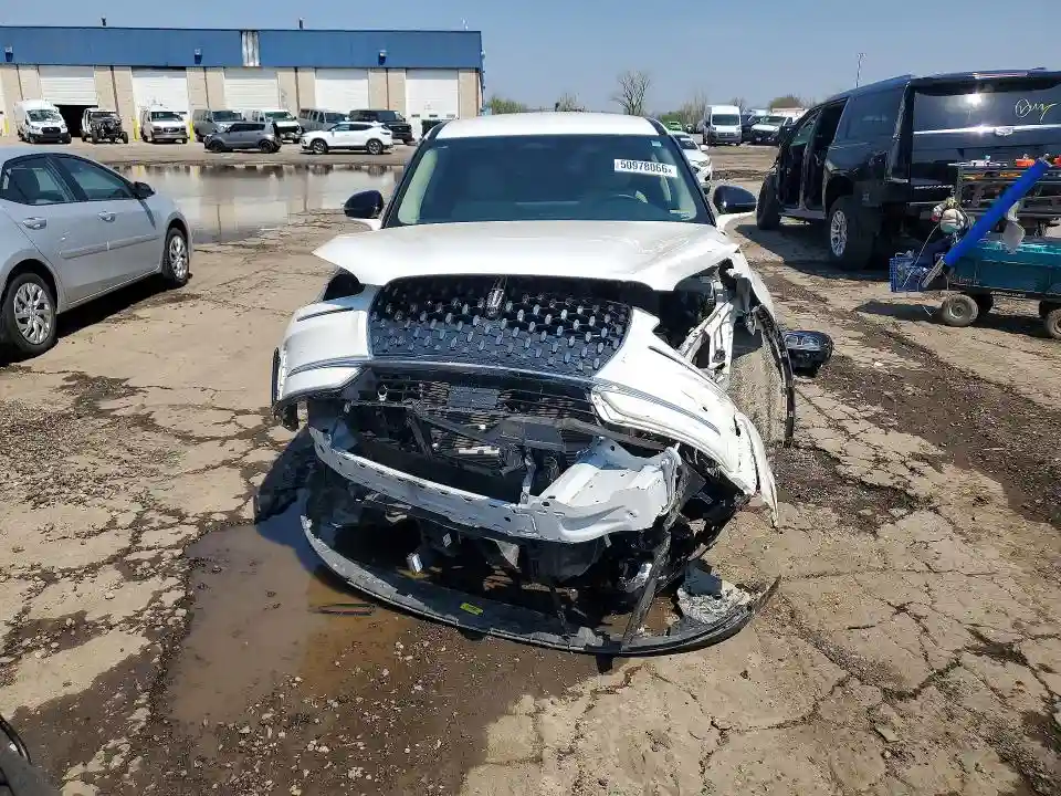 5LMCJ2DA3SUL03268 2025 LINCOLN CORSAIR-4